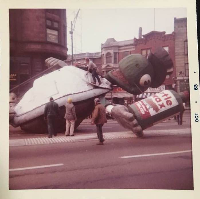 The turtle was taken down in October 1963. (Photos: Rita Blanco via Facebook)